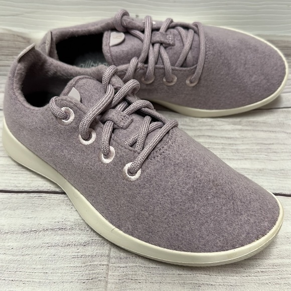 allbirds Shoes - Allbirds wool runners  0819 NVI woman’s size 7 Lavender purple